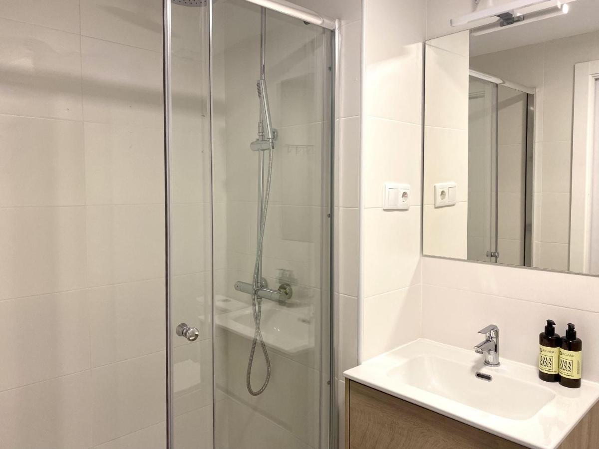 Habitacion En Playa Malvarrosa Con Bano Privado -No Ac- Valencia Buitenkant foto