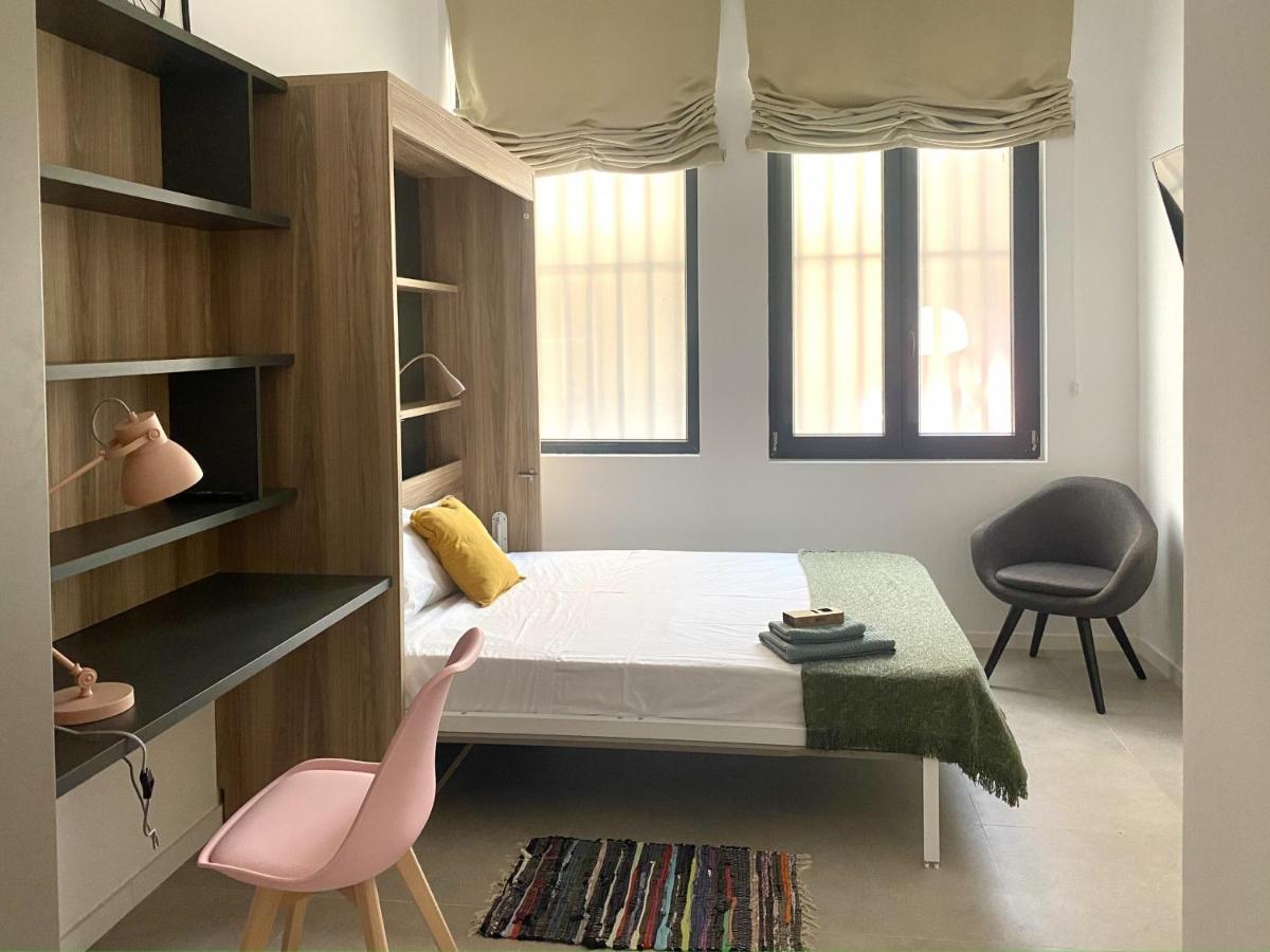 Habitacion En Playa Malvarrosa Con Bano Privado -No Ac- Valencia Buitenkant foto